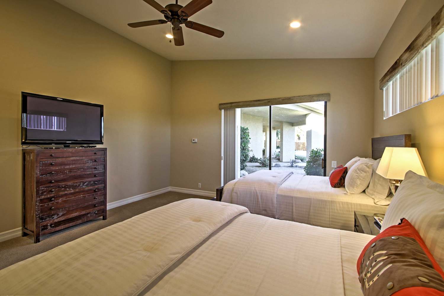 Luxury Thermal Home & Casita 6 Mi to Coachella!