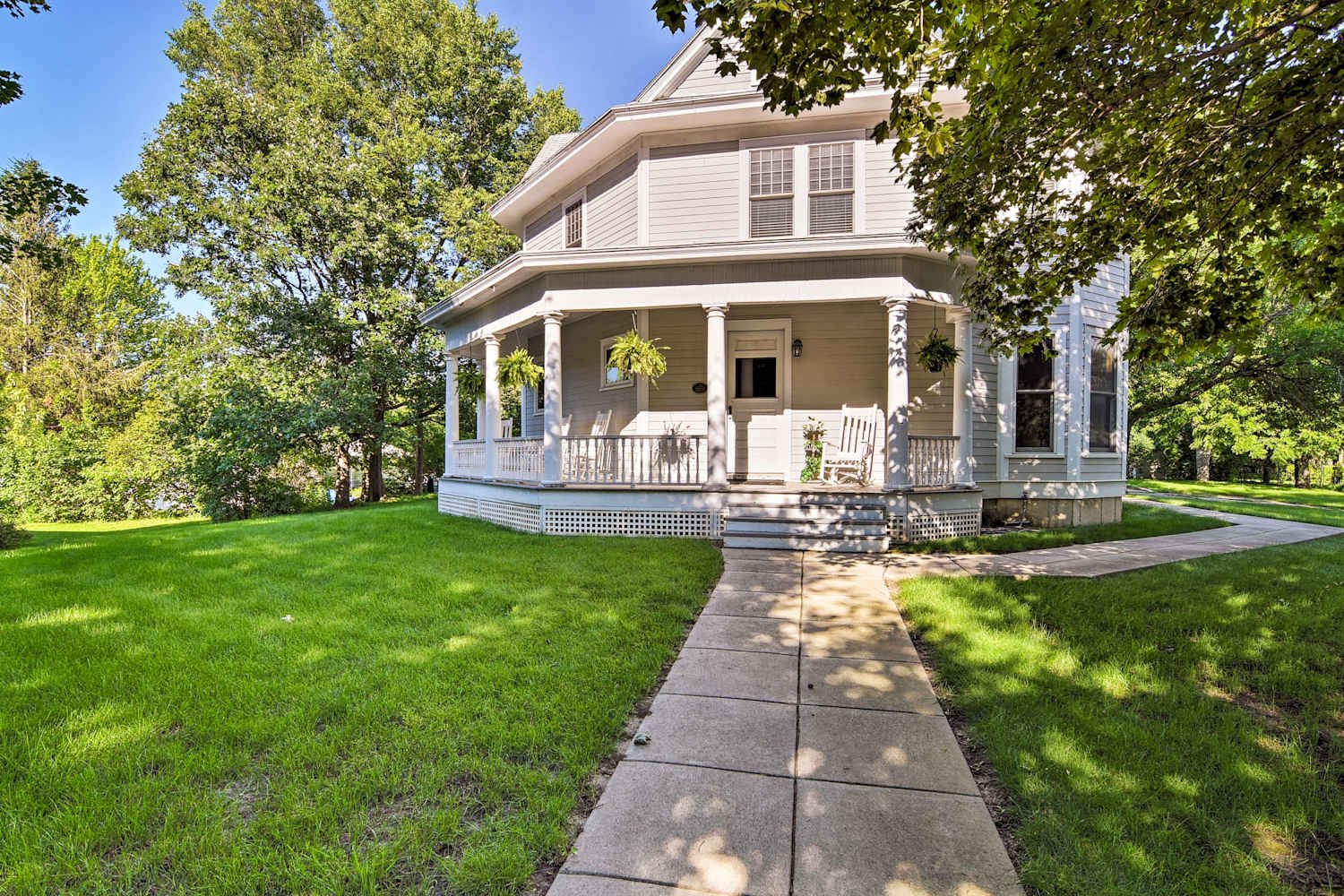 Historic Jefferson Home Restored & Spacious!