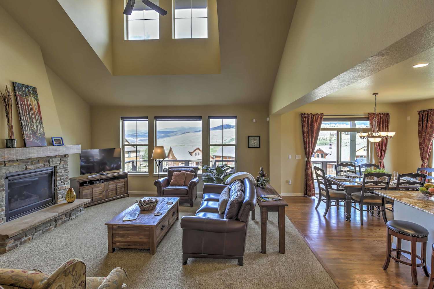 Granby Home w/Mtn Views & Hot Tub w/Amenity Access