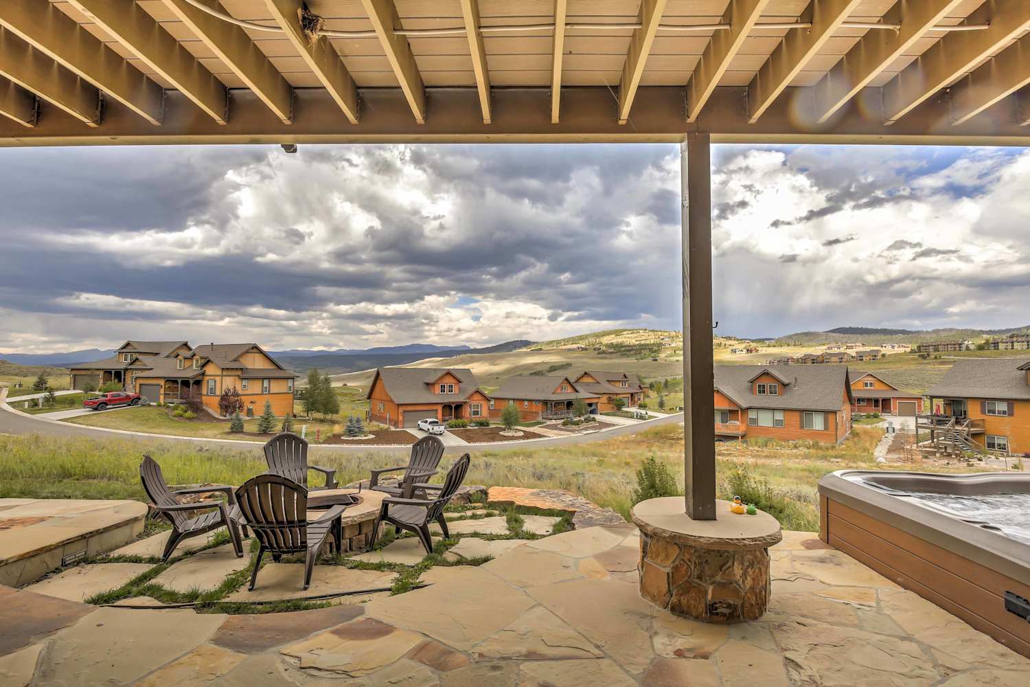 Granby Home w/Mtn Views & Hot Tub w/Amenity Access