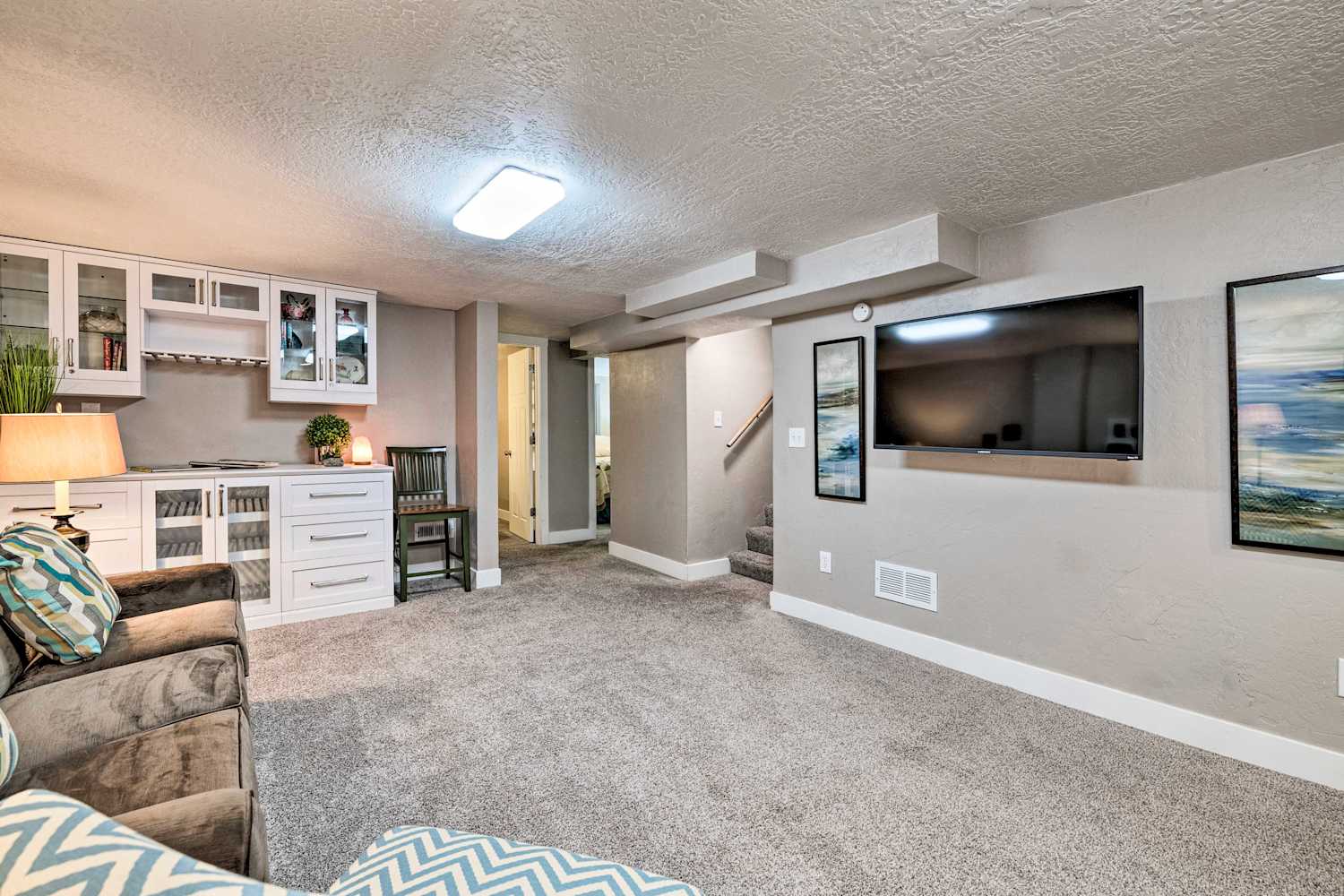 Modern Salt Lake City Apt.- 20Mi to Snowbird!