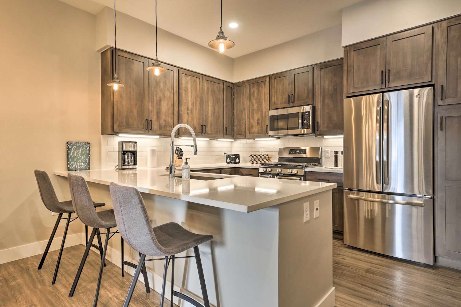 New Winter Park Condo Walk To Cafes Rec Center