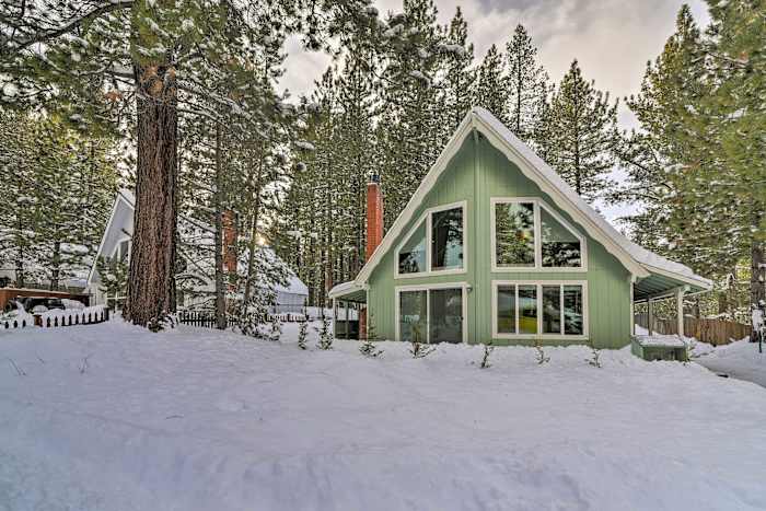 Quaint S Lake Tahoe Cabin W Deck Games Grill