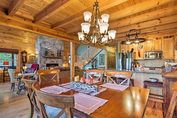 Pet-friendly Cabin w/Wraparound Deck By Lake Lure