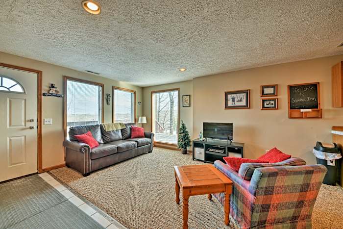 Snowed Inn Cozy Winterplace Ski In Ski Out Cabin