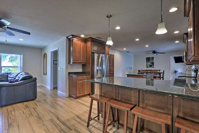 Winter Haven Home With Dock Hot Tub