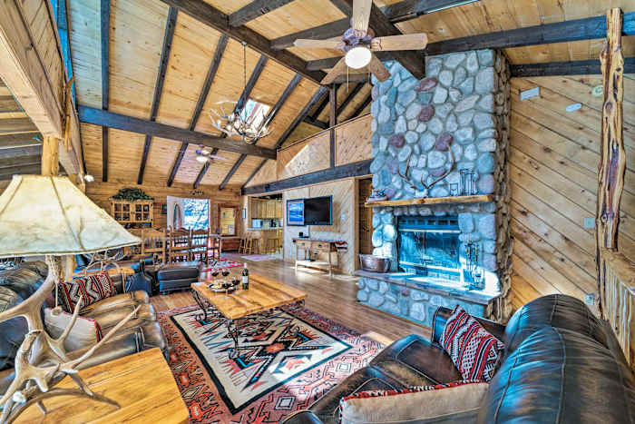 New Antler Mountain Lodge W Game Room Hot Tub