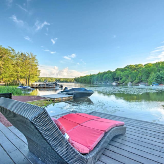 Deck and lake view of Lake Harmony, Pennsylvania