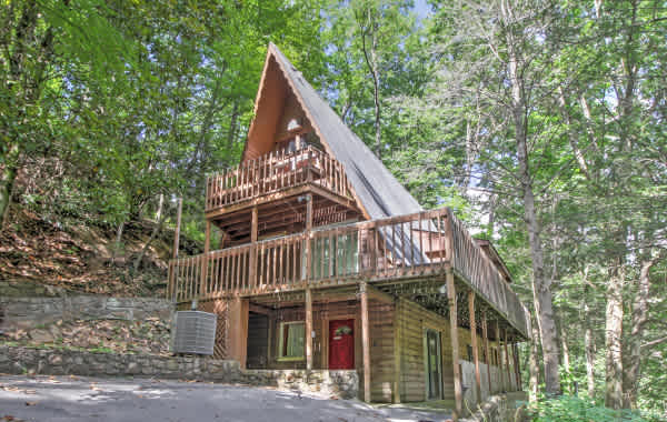 A-frame cabin rental near Gatlinburg, TN