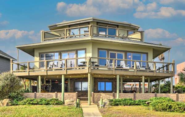 Circular vacation rental beach house in Flagler Beach, Florida