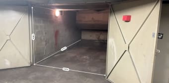 Image 1 - Parking/box · Paris (75011) · 12m²