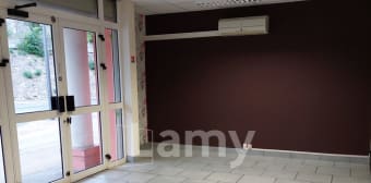 Image 1 - Local · Digne Les Bains (04000) · 1 pièce · 29m²