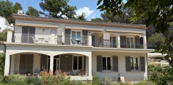 Image 1 - Maison/villa · St Marc Jaumegarde (13100) · 10 pièces · 400m²