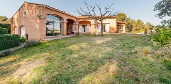 Image 3 - Maison/villa · St Marc Jaumegarde (13100) · 8 pièces · 220m²