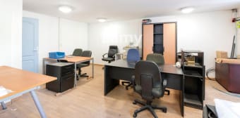Image 1 - Local · Breuillet (91650) · 230m²