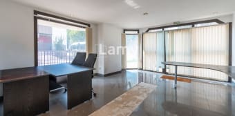 Image 2 - Local · Bourg La Reine (92340) · 4 pièces · 93m²