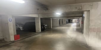 Image 2 - Parking/box · Marseille 05 (13005) · 15m²