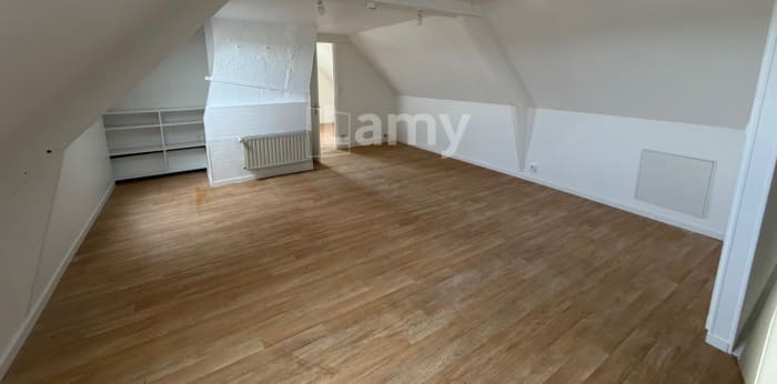 Image 14 sur 18 - Appartement  ·  Location · St Maximin (60740) · 5 pièces · 85m²