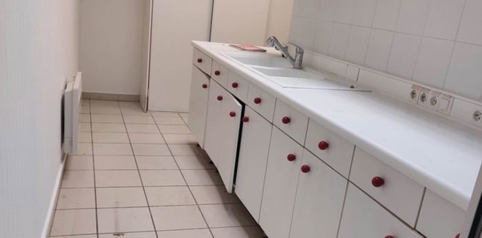 Image 4 sur 6 - Bureaux  ·  Location · St Amand Les Eaux (59230) · 59m²