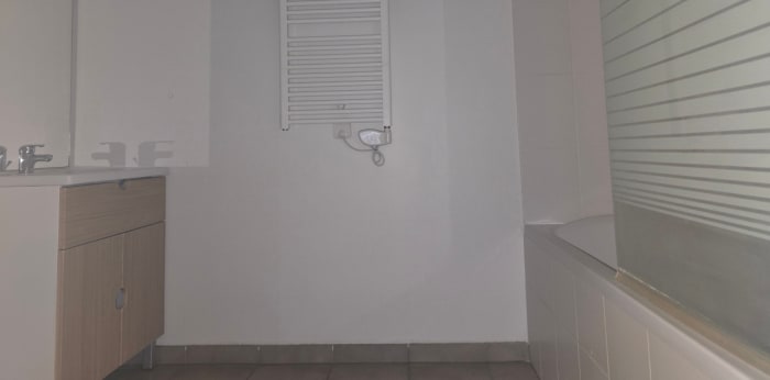 Image 7 sur 11 - Appartement  ·  Location · Lyon (69003) · 3 pièces · 82m²