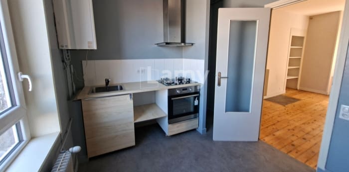 Image 3 sur 7 - Appartement  ·  Location · Clermont Ferrand (63000) · 3 pièces · 74m²