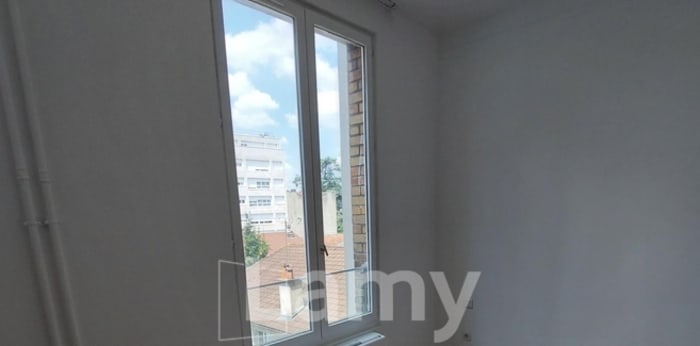 Image 1 sur 4 - Appartement  ·  Location · Vincennes (94300) · 1 pièce · 11m²