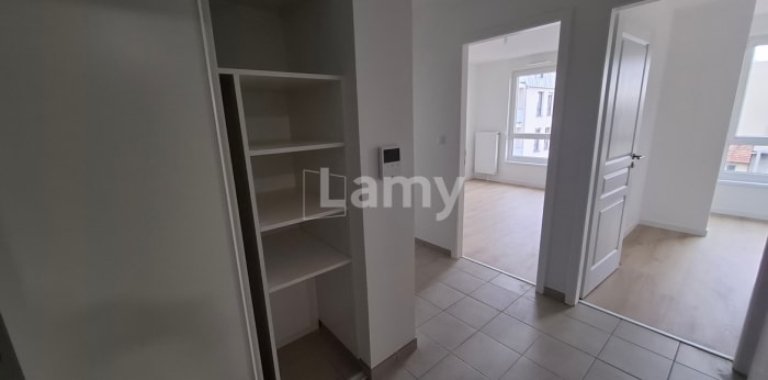 Image 4 sur 8 - Appartement  ·  Location · Mulhouse (68200) · 3 pièces · 58m²