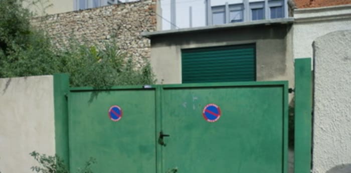 Image 1 sur 4 - Parking/box  ·  Location · Marseille (13010) · 20m²