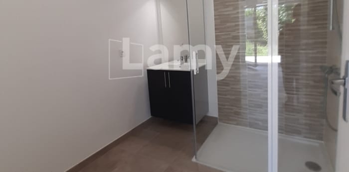 Image 12 sur 14 - Appartement  ·  Location · Etampes (91150) · 2 pièces · 46m²