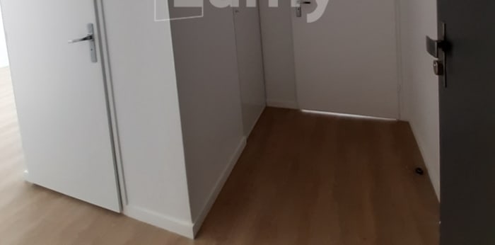 Image 11 sur 15 - Appartement  ·  Location · Etampes (91150) · 2 pièces · 42m²