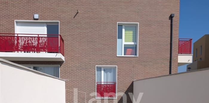 Image 2 sur 3 - Parking/box  ·  Location · Amiens (80000) · 10m²