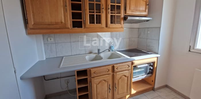 Image 7 sur 13 - Appartement  ·  Location · Besancon (25000) · 2 pièces · 47m²