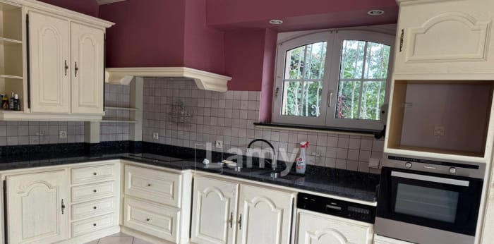 Image 3 sur 21 - Maison/villa  ·  Location · Ribeauville (68150) · 5 pièces · 230m²