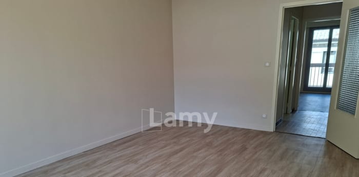 Image 11 sur 18 - Appartement  ·  Location · Moutiers Tarentaise (73600) · 2 pièces · 52m²