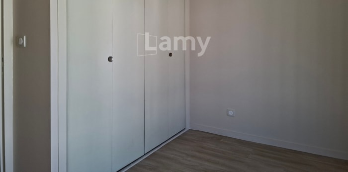Image 15 sur 18 - Appartement  ·  Location · Moutiers Tarentaise (73600) · 2 pièces · 52m²