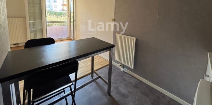 Image 3 sur 10 - Appartement  ·  Location · Dijon (21000) · 1 pièce · 28m²