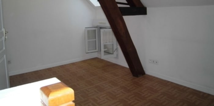 Image 3 sur 8 - Appartement  ·  Location · Giraumont (60150) · 2 pièces · 40m²