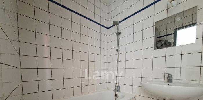 Image 5 sur 6 - Appartement  ·  Location · Belfort (90000) · 2 pièces · 43m²