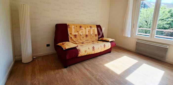 Image 3 sur 7 - Appartement  ·  Location · Belfort (90000) · 1 pièce · 35m²