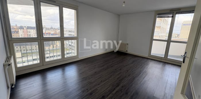 Image 1 sur 8 - Appartement  ·  Location · Rennes (35000) · 2 pièces · 54m²
