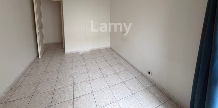 Image 7 sur 9 - Appartement  ·  Location · Rennes (35000) · 4 pièces · 87m²