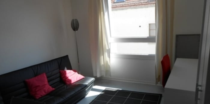 Image 1 sur 4 - Appartement  ·  Location · Mulhouse (68200) · 1 pièce · 19m²