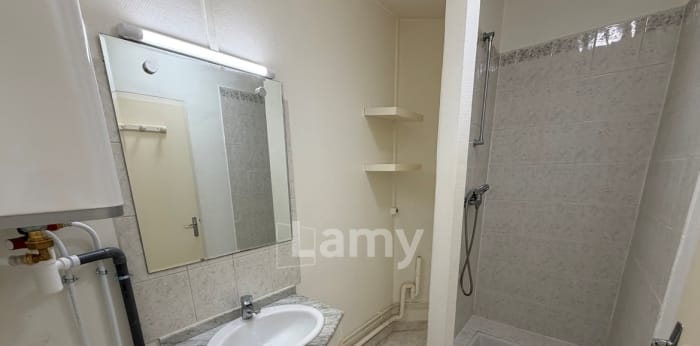 Image 12 sur 13 - Appartement  ·  Location · Senlis (60300) · 2 pièces · 33m²