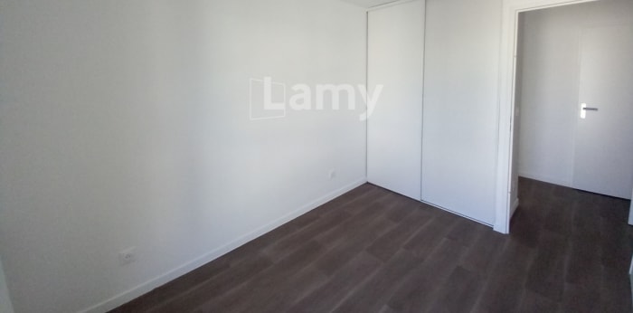 Image 7 sur 9 - Appartement  ·  Location · Le Havre (76620) · 3 pièces · 64m²