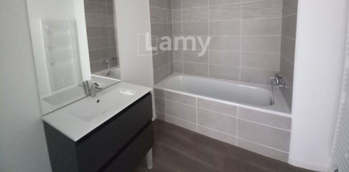 Image 5 sur 9 - Appartement  ·  Location · Le Havre (76620) · 3 pièces · 64m²