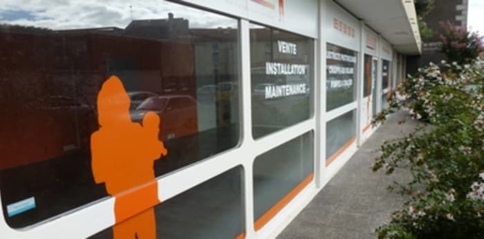 Image 1 sur 6 - Bureaux  ·  Location · Libourne (33500) · 90m²