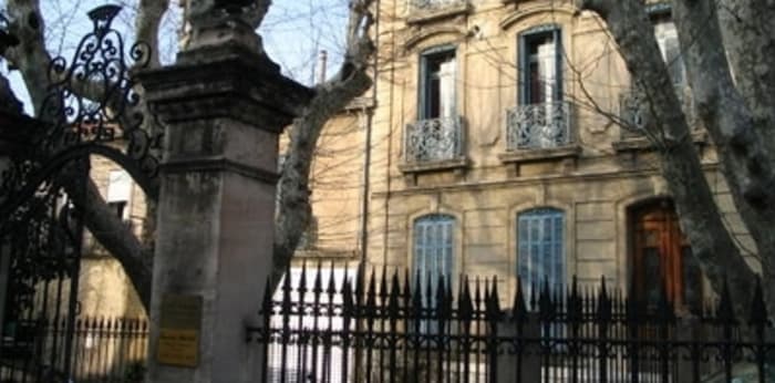 Image 1 sur 9 - Bureaux  ·  Location · Salon De Provence (13300) · 41m²