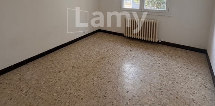 Image 7 sur 10 - Maison/villa  ·  Location · Carpentras (84200) · 5 pièces · 120m²
