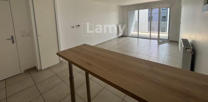 Image 11 sur 14 - Appartement  ·  Location · Dijon (21000) · 3 pièces · 62m²