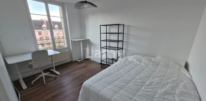 Image 5 sur 10 - Appartement  ·  Location · Auxerre (89000) · 3 pièces · 72m²